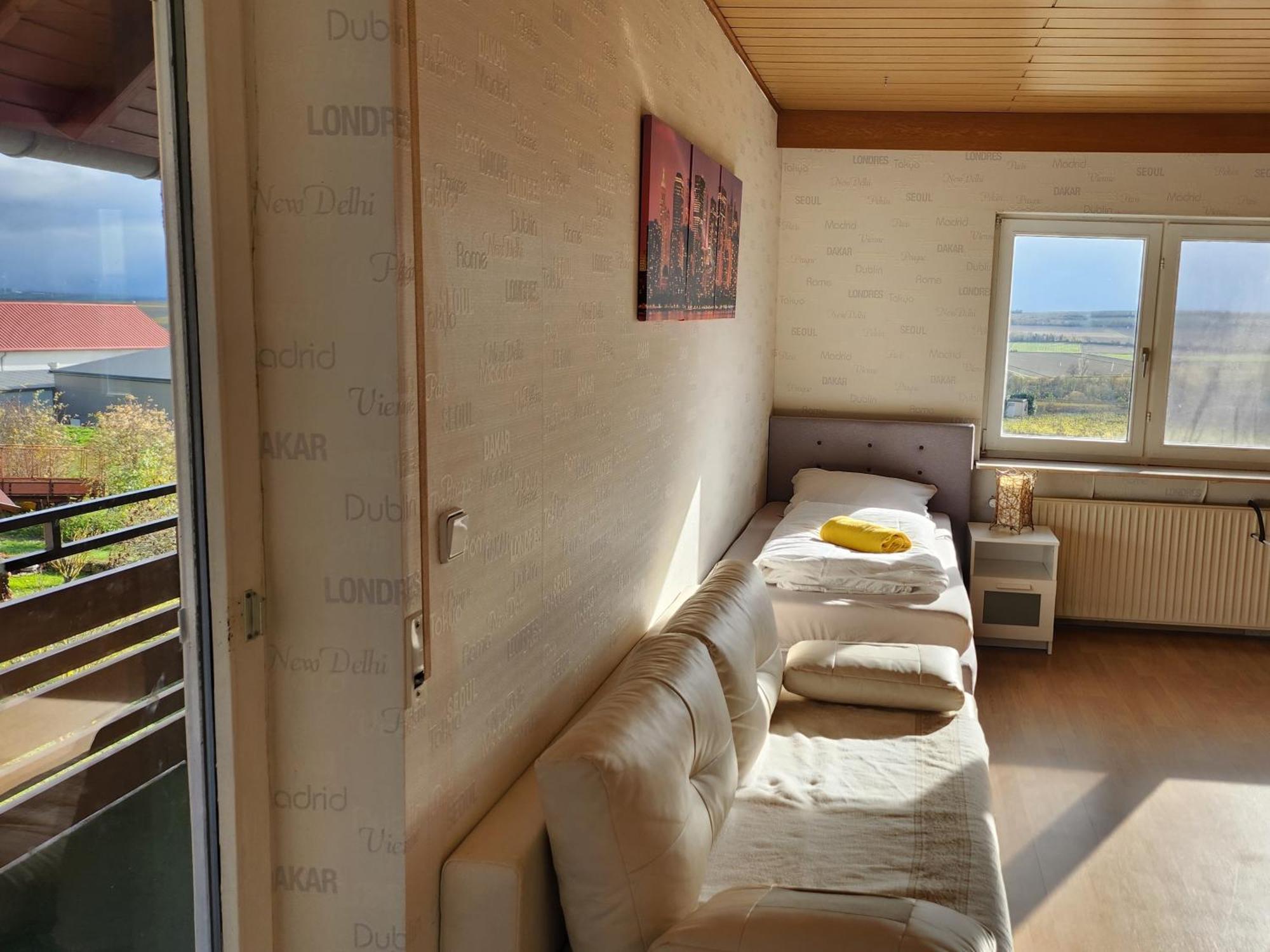 Apartment Ha-wei -80 M2 Hangen-Weisheim